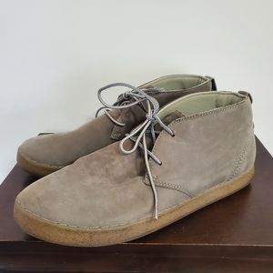 Olukai Kupono Chukka Boots Light Gray Smooth Suede Men's 12